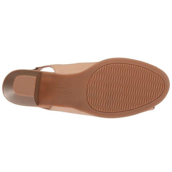 Trotters Minnie Sandal, Nude, 12 Wide NEW in box - Picture 4 of 7